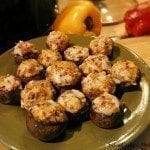 Bacon Ranch Crock Pot Stuffed Mushrooms! Find this & more deliciousness @ https://www.slowcookerkitchen.com