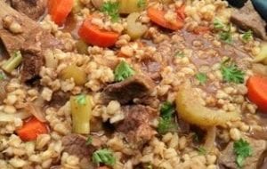 https://www.slowcookerkitchen.com/crock-pot-beef-barley-soup/
