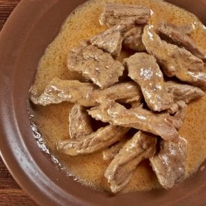 4-Ingredient Slow Cooker Steak Strips