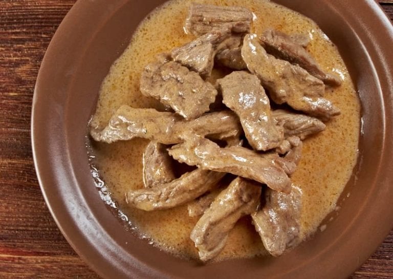 4Ingredient Slow Cooker Steak Strips