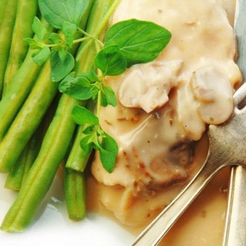 5-Ingredient Crock Pot Chicken and Mushrooms | SlowCookerKitchen.com